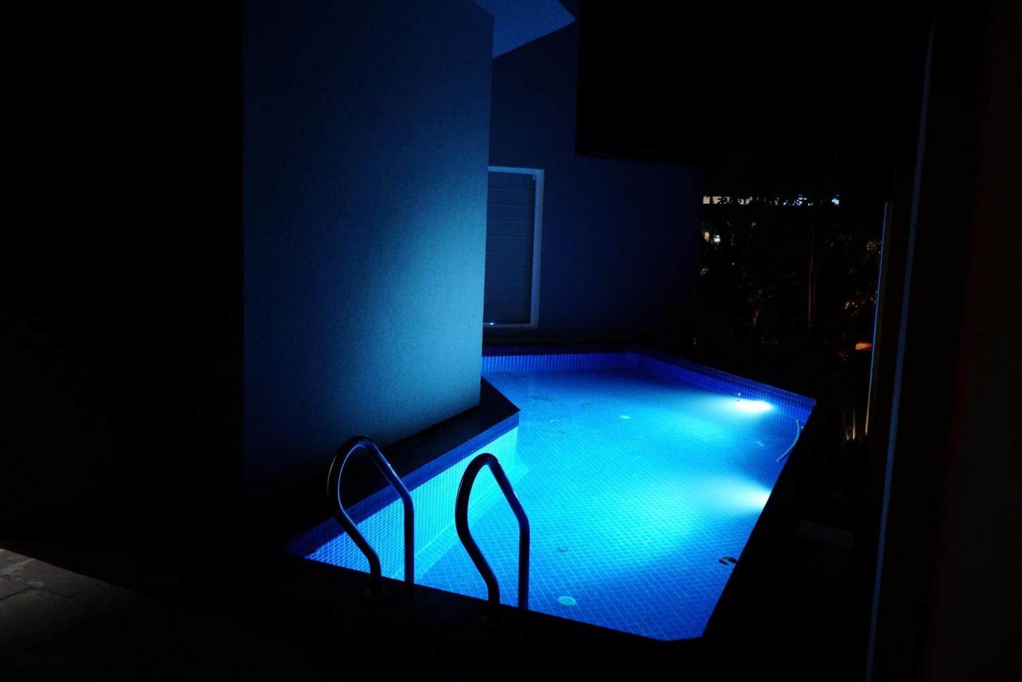 V Hotels And Resorts Chirala Екстер'єр фото